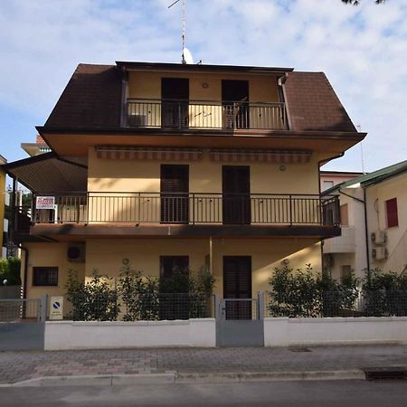 Apartments In Lignano Sabbiadoro 39726 Exterior photo
